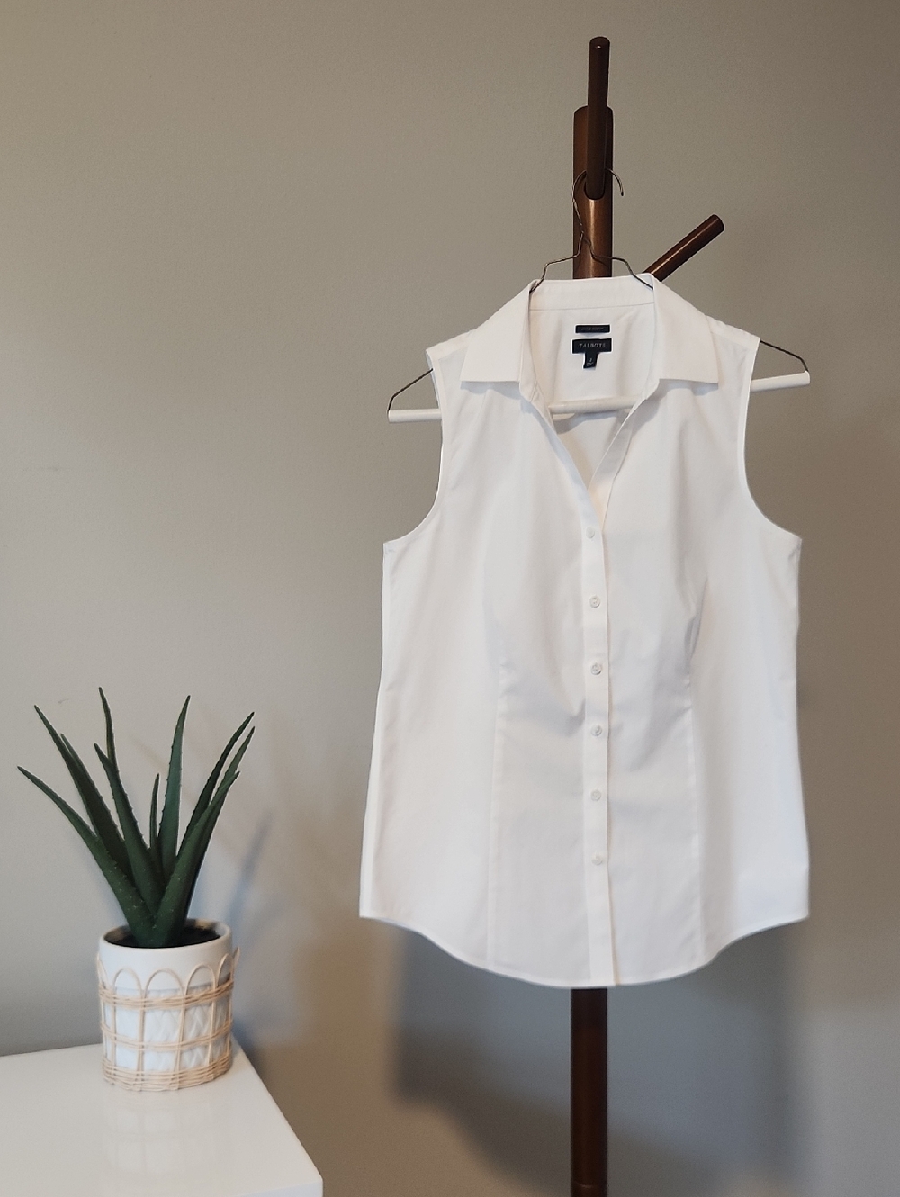 Talbots Sleeveless White Button-Up Shirt